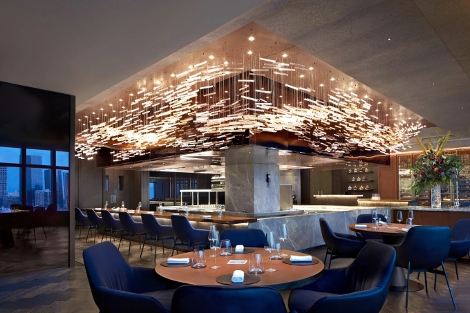 Hai đầu bếp Michelin quốc tế kết hợp tại nhà hàng Akuna