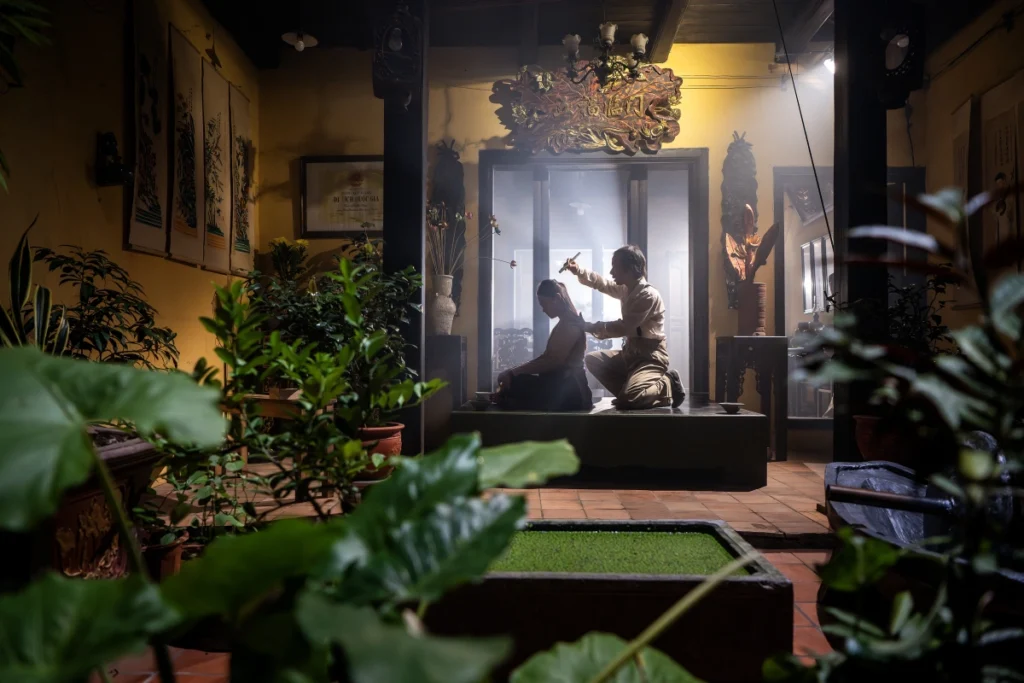 Tour tái hiện nếp sống Hà Nội xưa trong nhà cổ